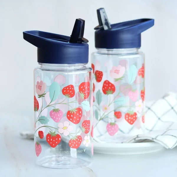 Drink-Bottle-Strawberries
