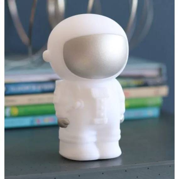 Little-light-Astronaut