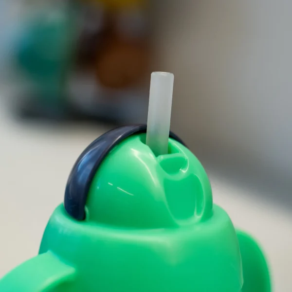 TOMMEE-TIPPEE-STRAW-CUP-GREEN